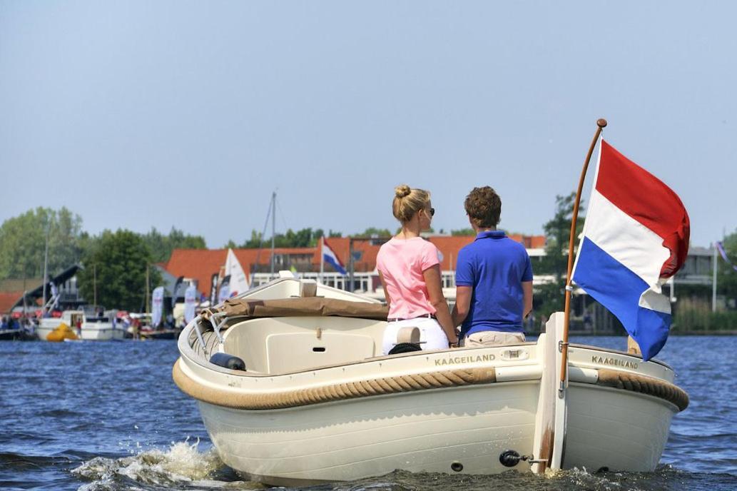 Boathouse At Unescco Fort And Magnificent Lake-View Roelofarendsveen Exterior foto