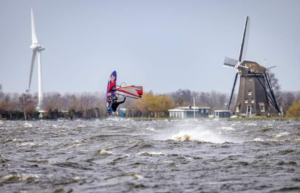 Boathouse At Unescco Fort And Magnificent Lake-View Roelofarendsveen Exterior foto